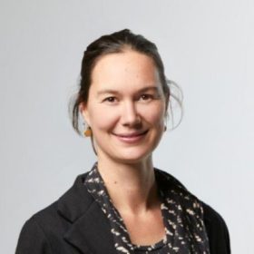 Clare Morris, Stary Norton Halphen
